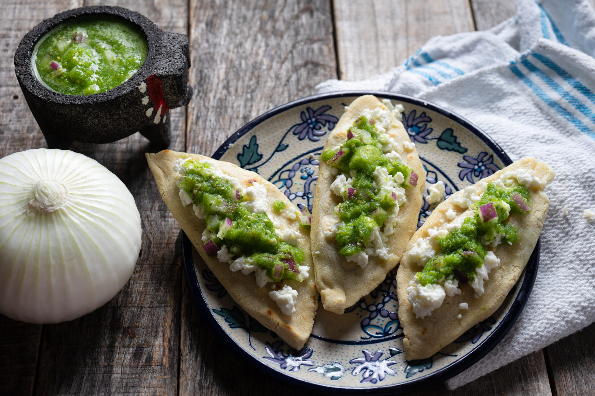 RECETA TLACOYOS DE REQUESON